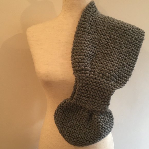 Hand-knitted, Crossover Chunky Knit Scarf main image 7